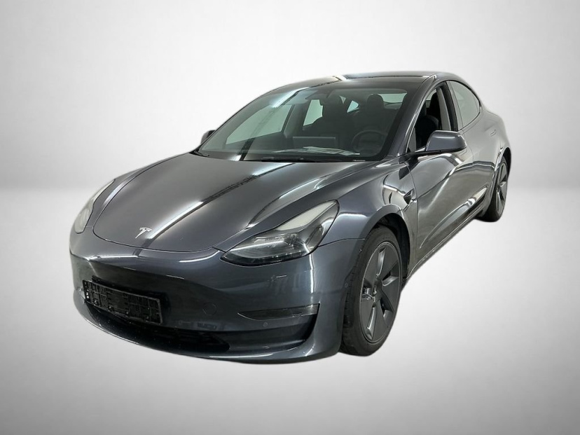 Tesla Model 3, 2022