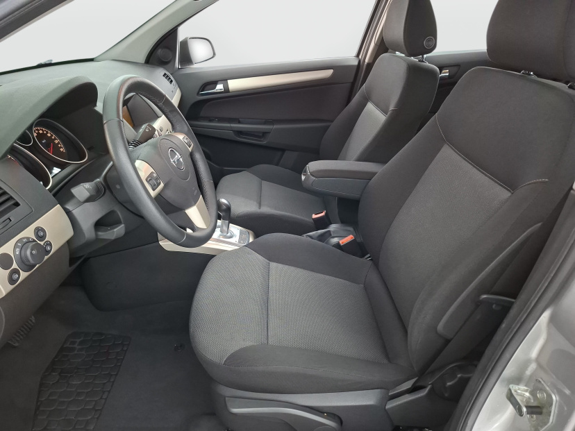 Opel Astra, 2007