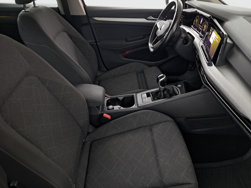 Volkswagen Golf, 2021