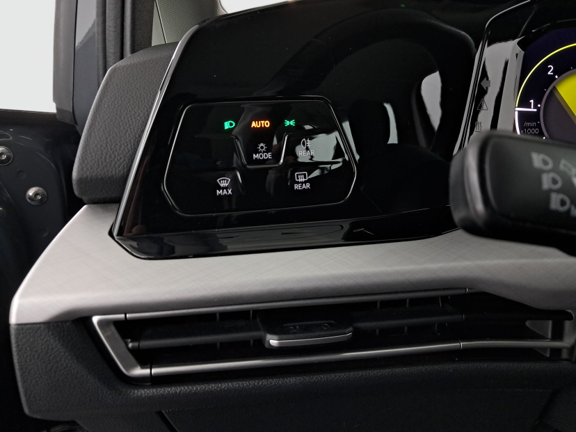 Volkswagen Golf, 2021