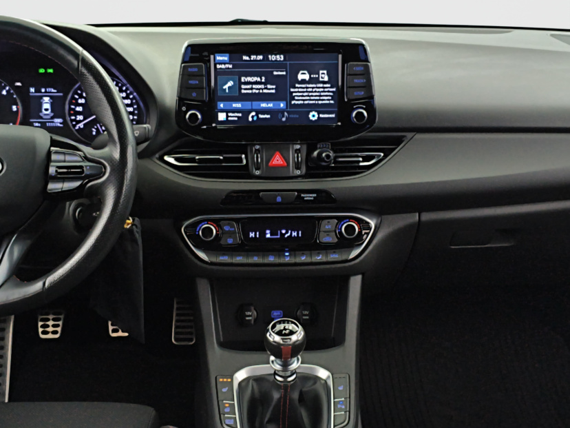 Hyundai i30, 2021