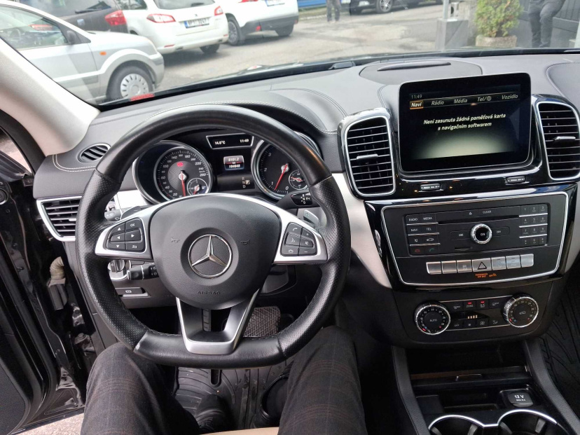 Mercedes-Benz GLE, 2016