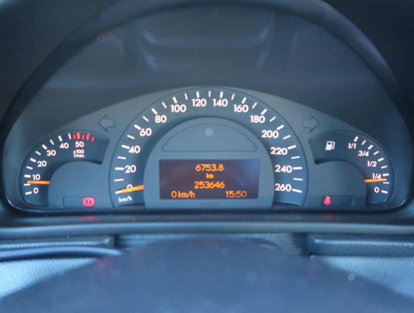Mercedes-Benz C, 2002