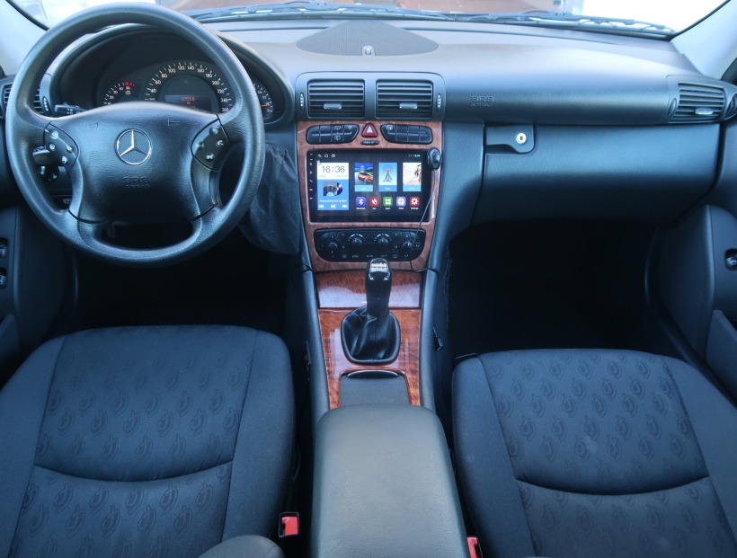 Mercedes-Benz C, 2002
