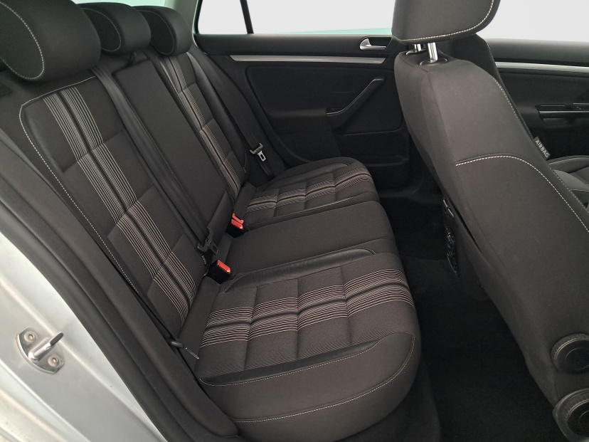 Volkswagen Golf, 2012
