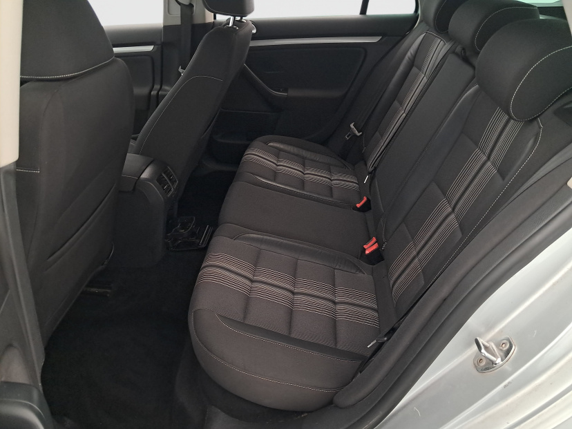 Volkswagen Golf, 2012