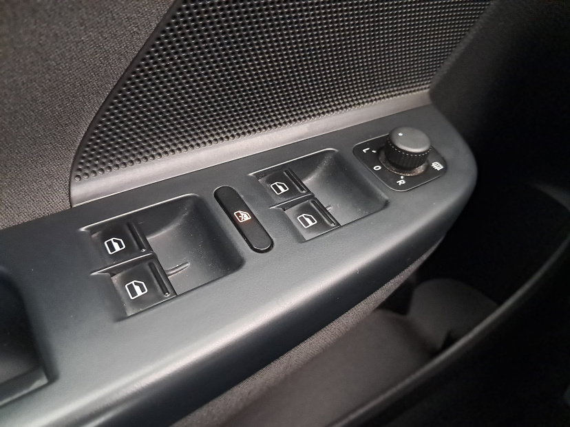 Volkswagen Golf, 2012