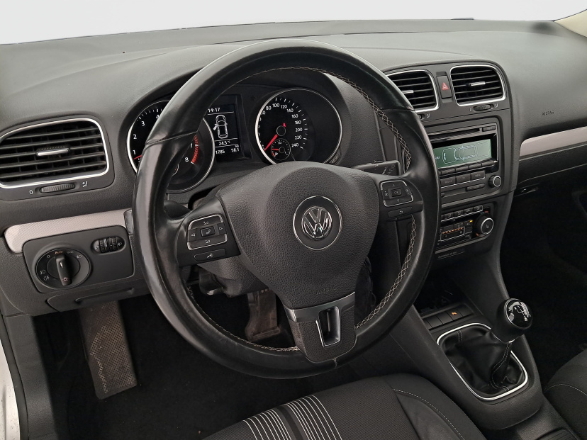 Volkswagen Golf, 2012