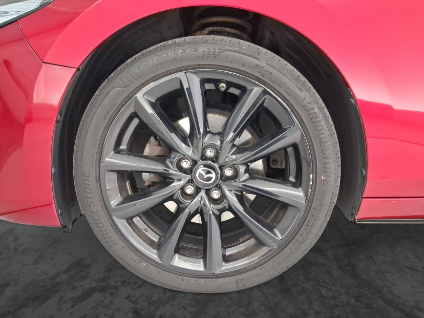 Mazda 3, 2021