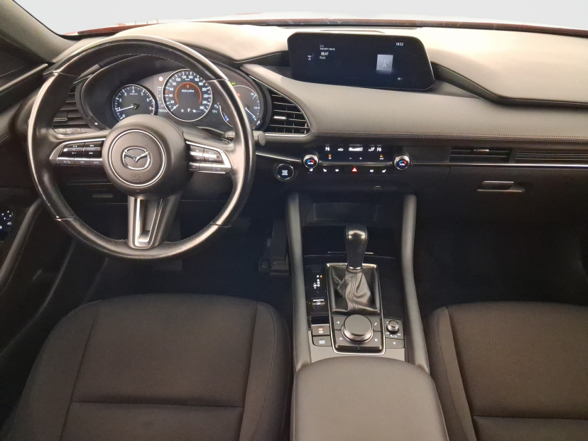 Mazda 3, 2021