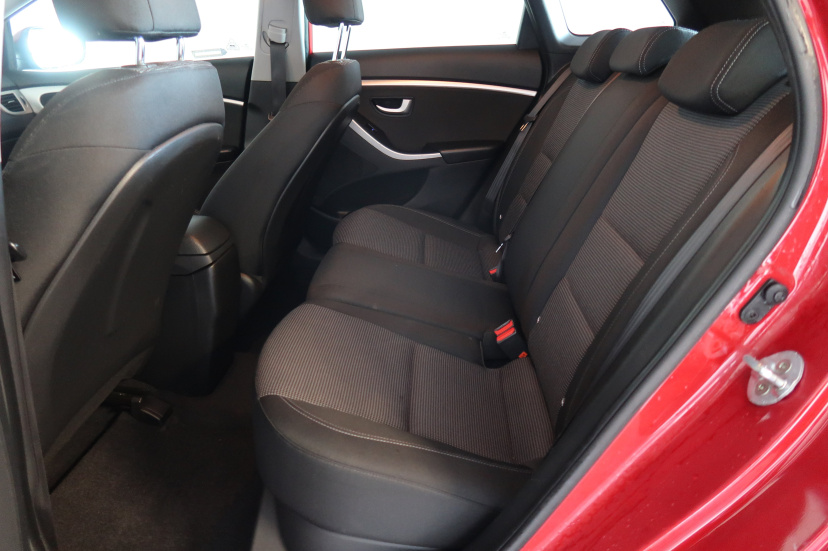 Hyundai i30, 2016