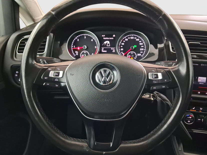 Volkswagen Golf, 2014