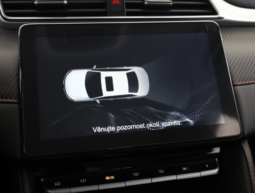 MG ZS SUV, 2023