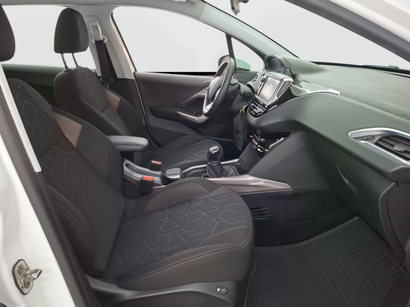 Peugeot 2008, 2016