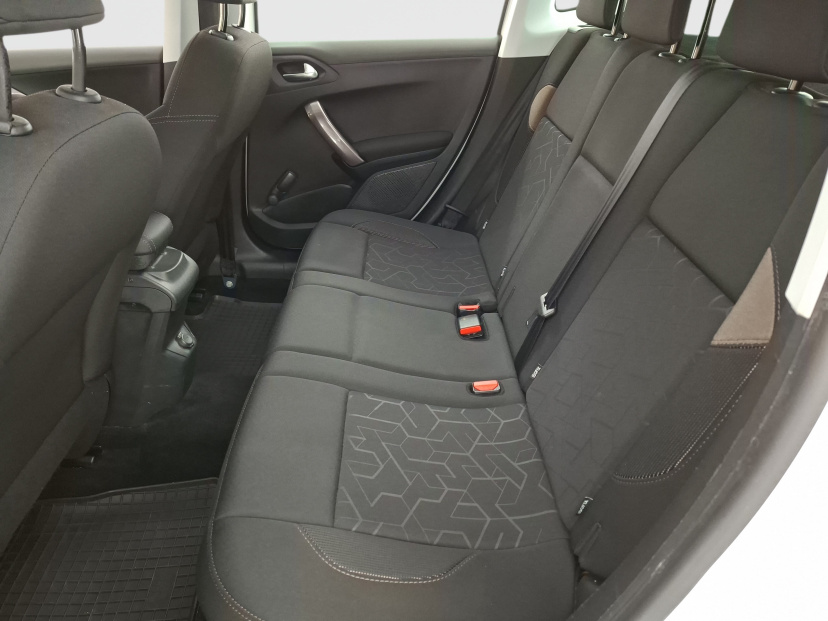 Peugeot 2008, 2016