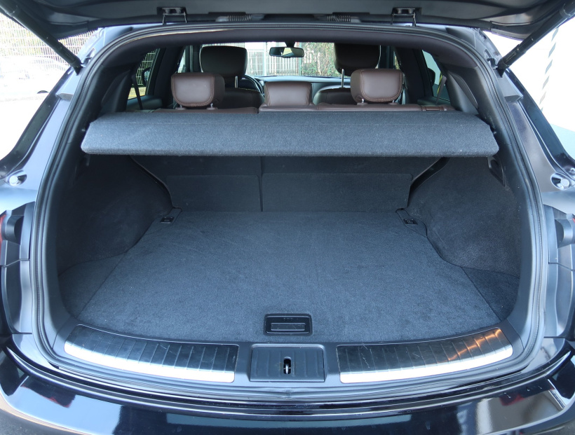 Infiniti QX70, 2016