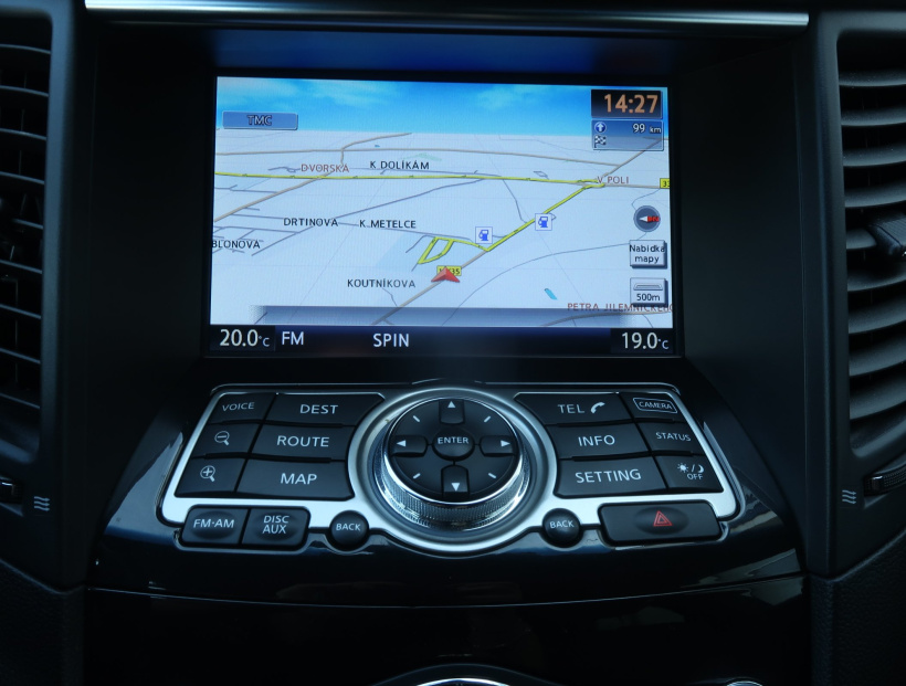 Infiniti QX70, 2016