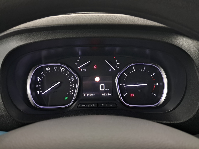 Peugeot Traveller, 2017