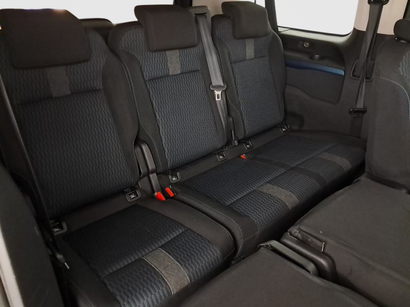 Peugeot Traveller, 2017