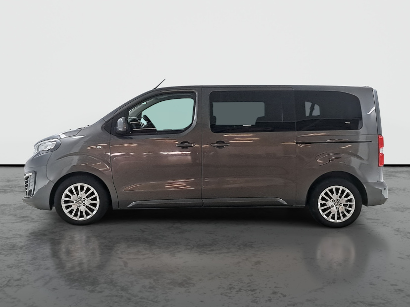 Peugeot Traveller, 2017