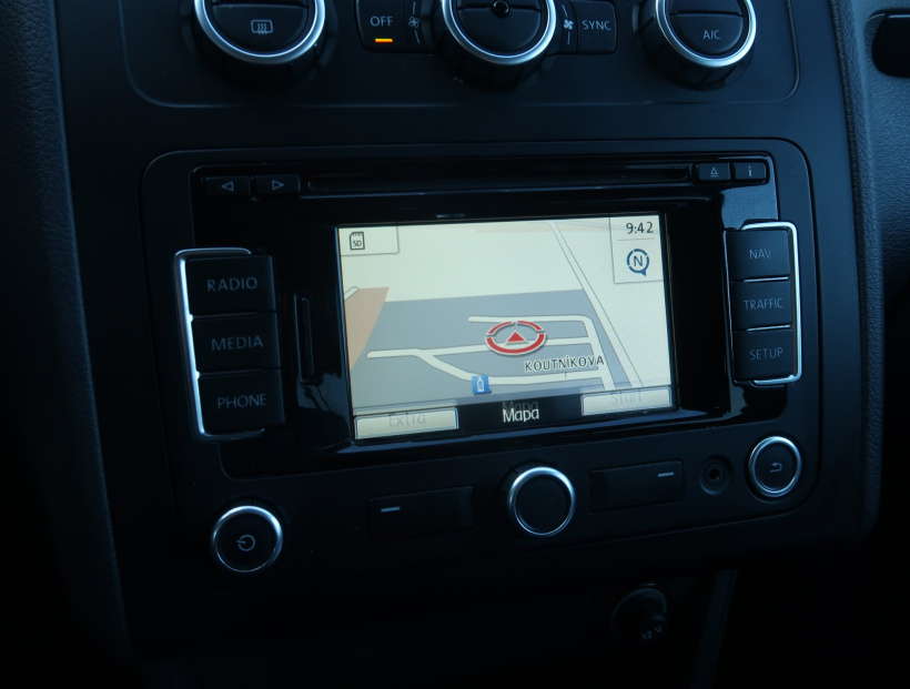 Volkswagen Touran, 2013