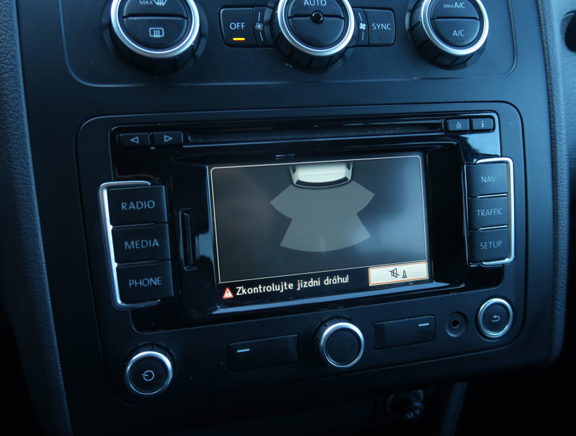 Volkswagen Touran, 2013