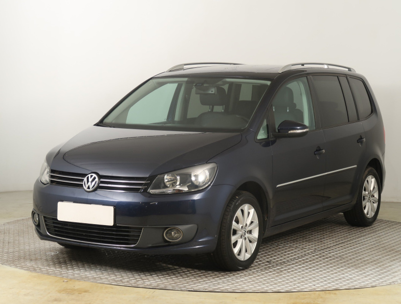 Volkswagen Touran, 2013