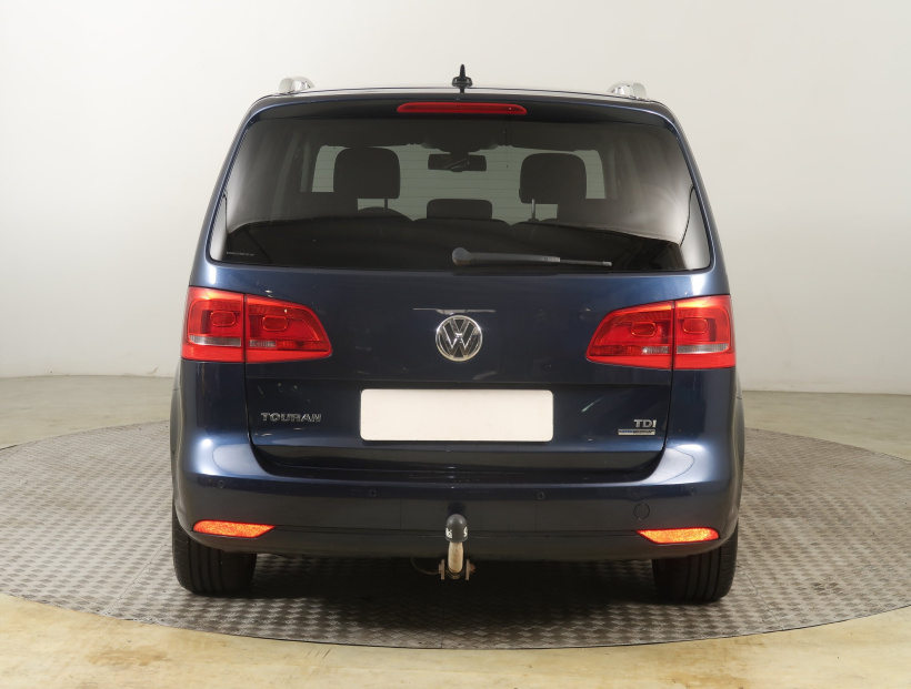 Volkswagen Touran, 2013