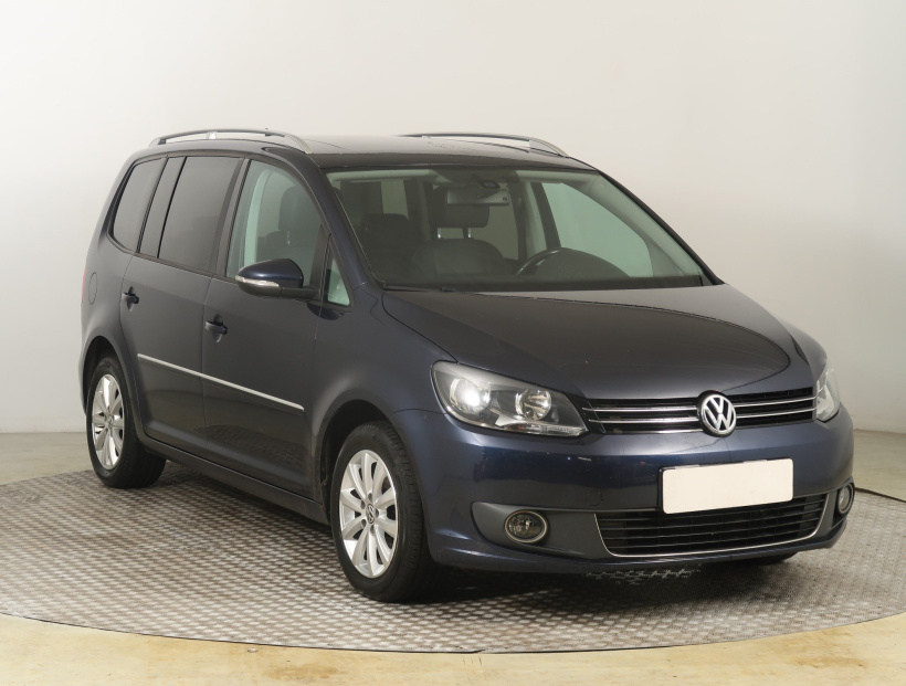 Volkswagen Touran, 2013
