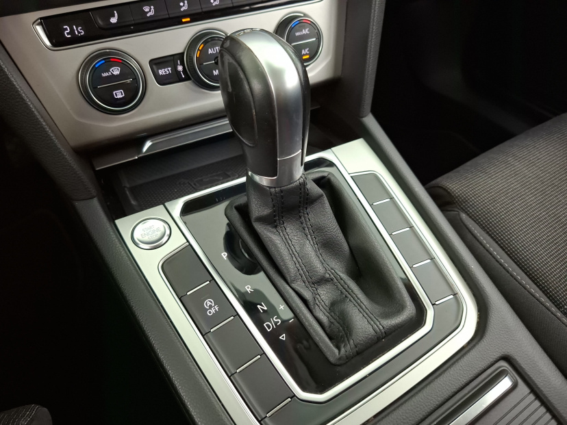 Volkswagen Passat, 2019