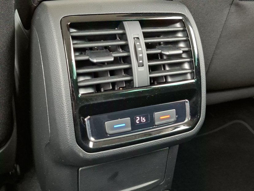 Volkswagen Passat, 2019