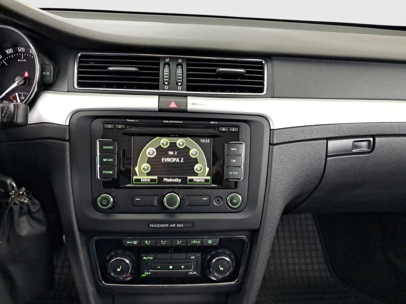 Škoda Superb, 2012