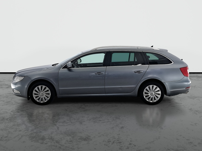 Škoda Superb, 2012