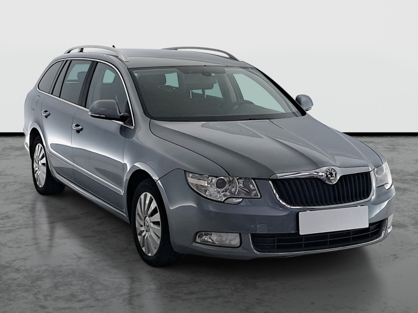 Škoda Superb, 2012