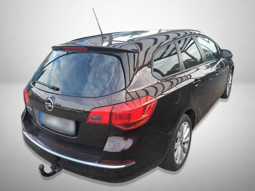 Opel Astra, 2013