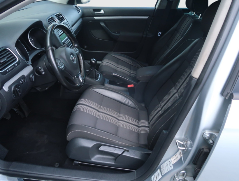 Volkswagen Golf, 2012
