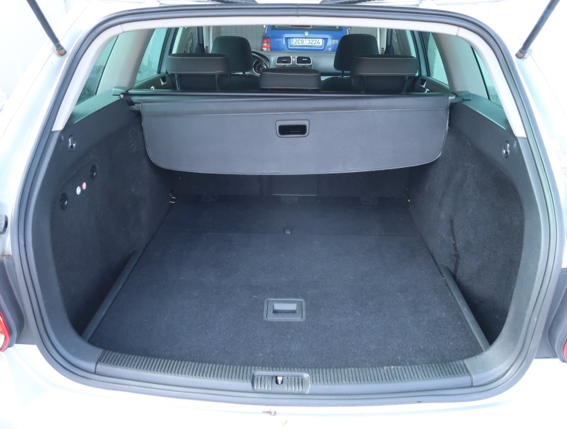 Volkswagen Golf, 2012