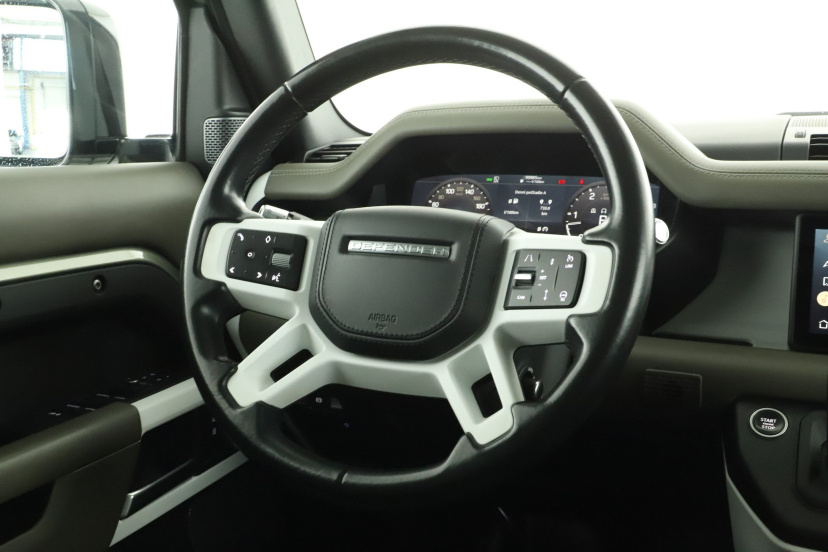 Land Rover Defender, 2021