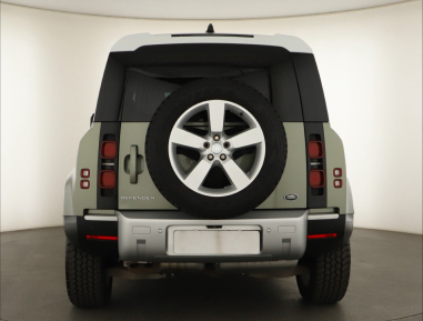 Land Rover Defender - 2021