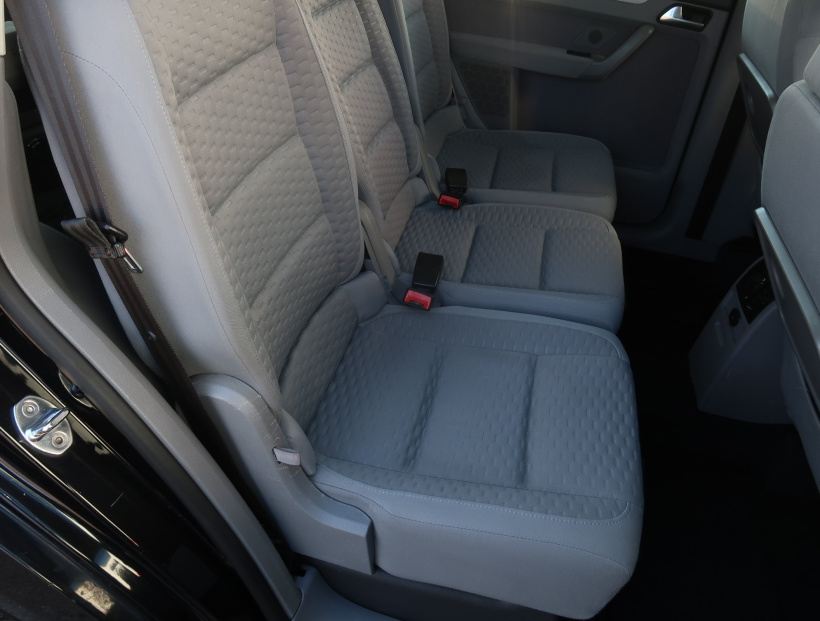 Volkswagen Touran, 2008