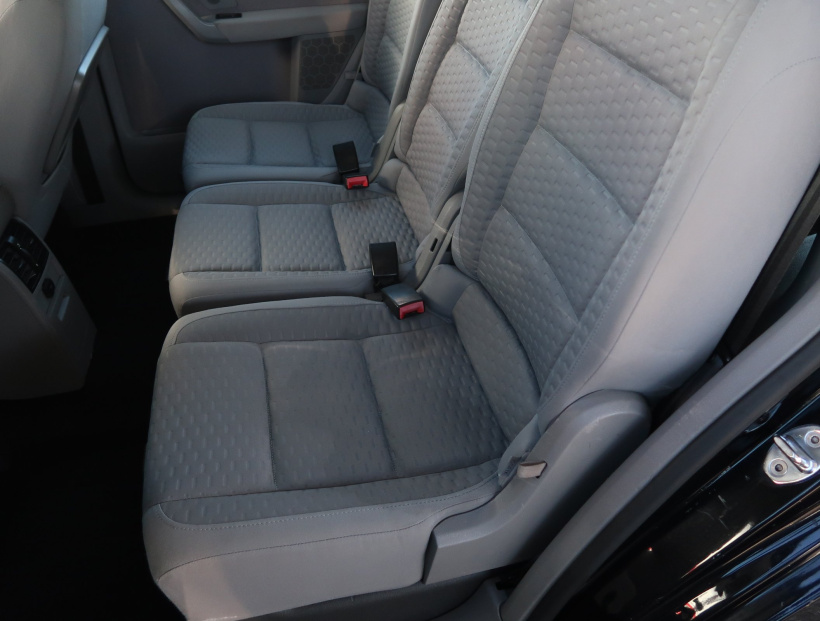 Volkswagen Touran, 2008