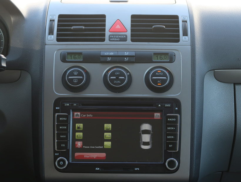 Volkswagen Touran, 2008