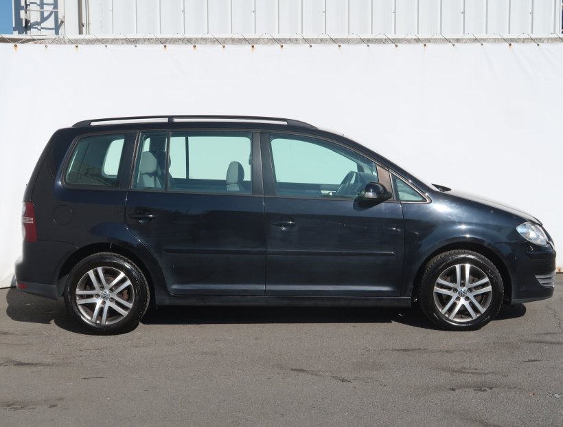 Volkswagen Touran, 2008