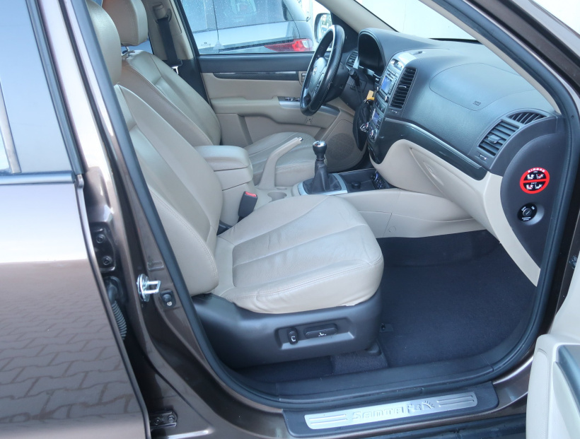 Hyundai Santa Fe, 2010