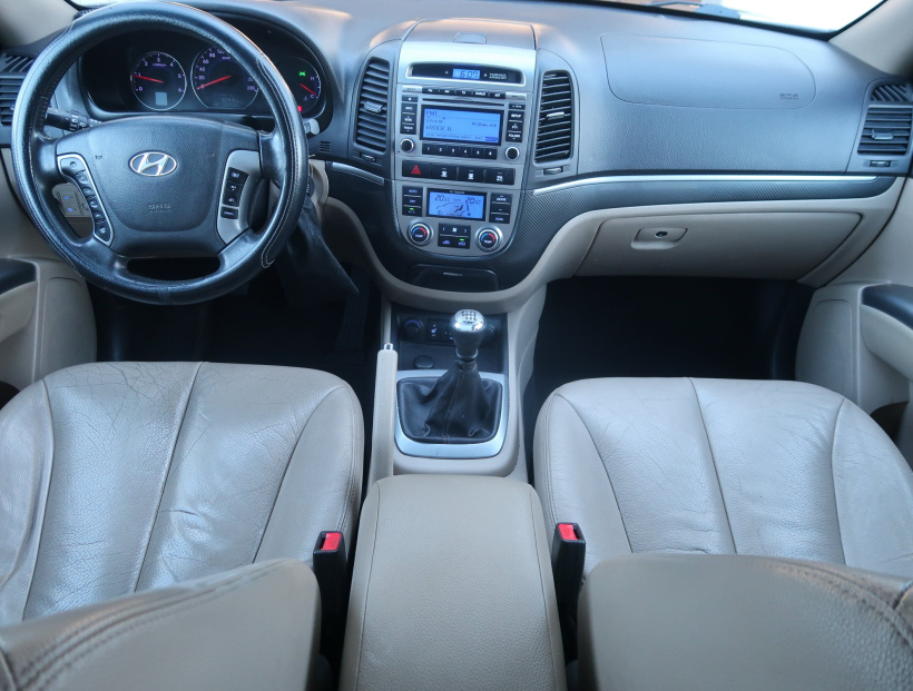 Hyundai Santa Fe, 2010
