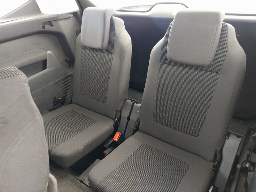 Peugeot 5008, 2013