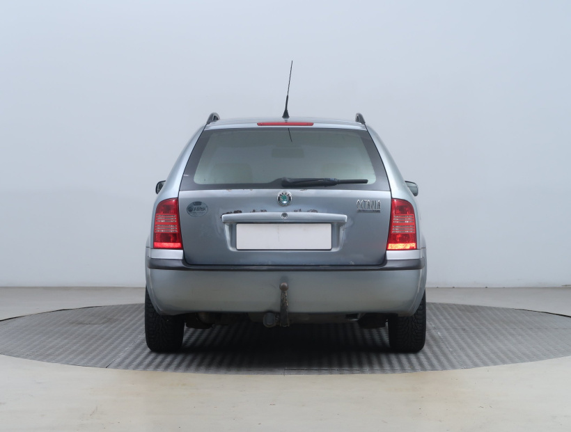 Škoda Octavia, 2002