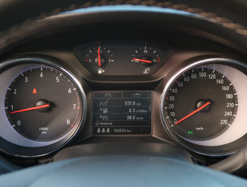 Opel Astra, 2016