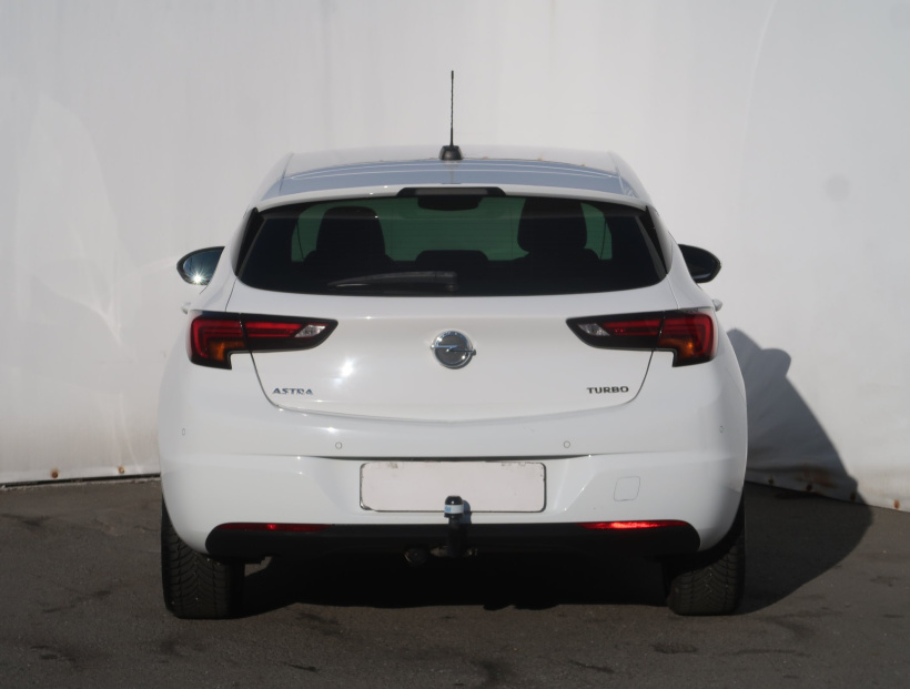 Opel Astra, 2016
