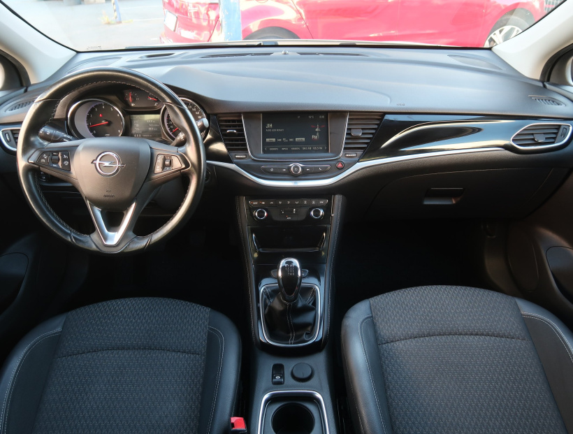 Opel Astra, 2016